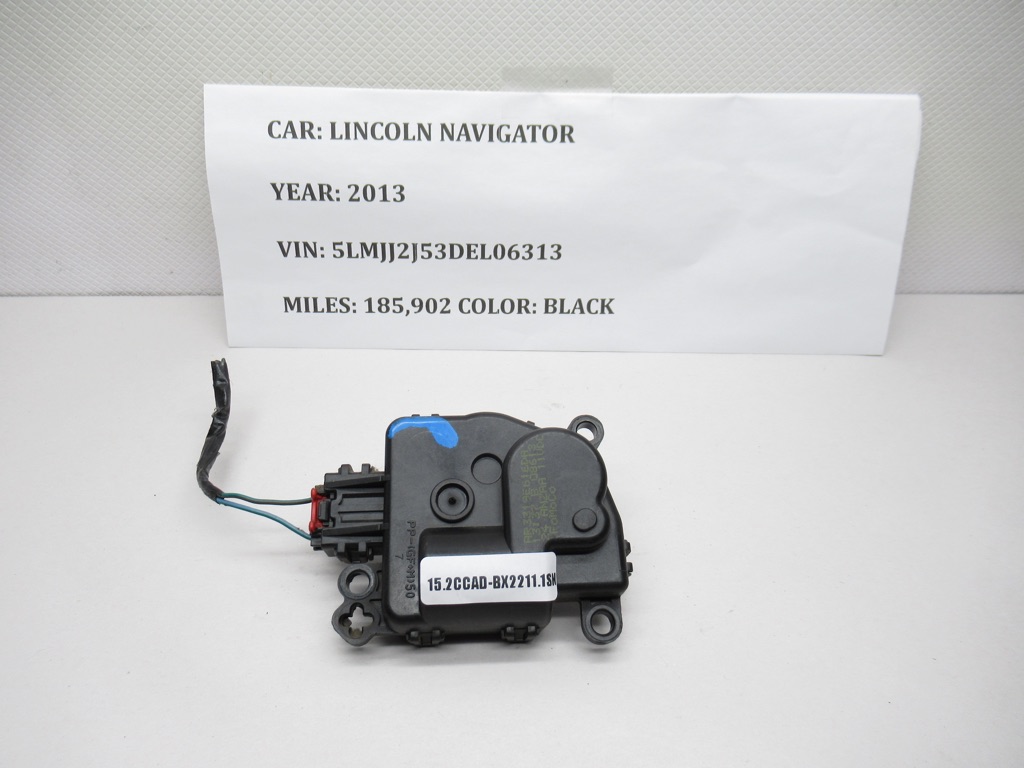 2007-2017 Lincoln Navigator Heater Blend Door Actuator AR3319E616DA OEM