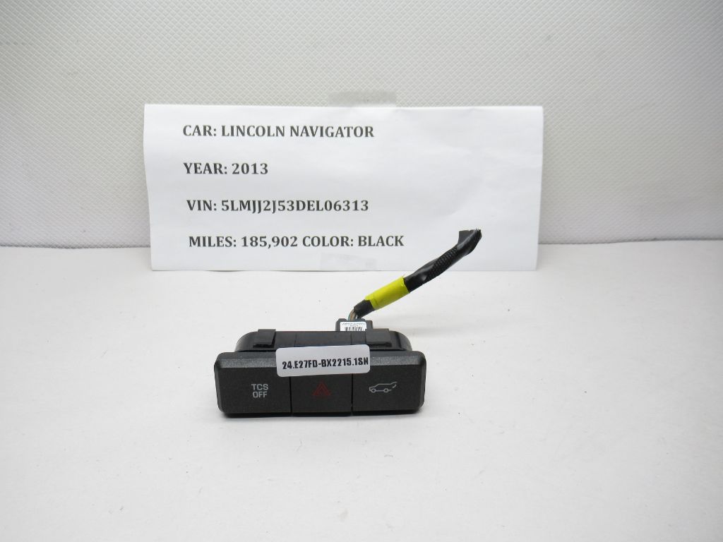 07-17 Lincoln Navigator Traction Hazard Control Switch CL71-13D734-AAW OEM