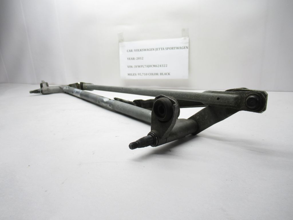 VW Jetta Sportwagen Wiper Transmission/Bracket 5K1955023 OEM & SANA