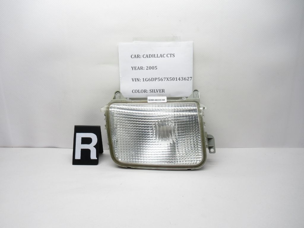 03-07 CADILLAC CTS Right Turn Signal Light Lamp 25742394 OEM