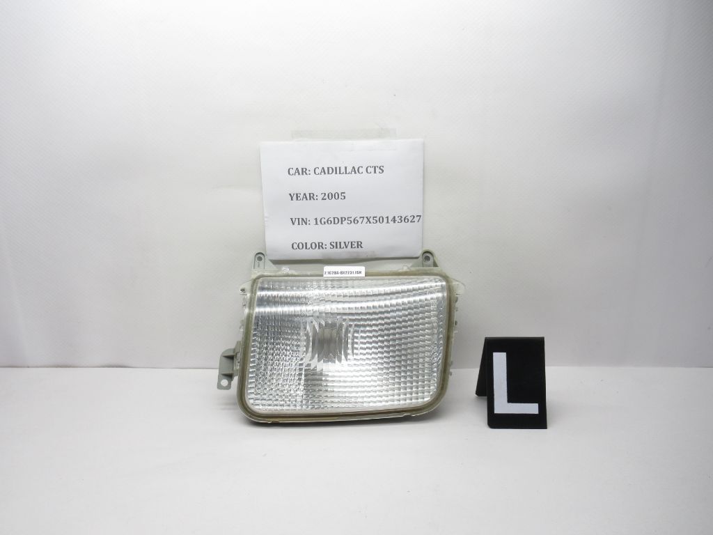 2003-2007 Cadillac CTS Left Side Turn/Fog Light Assembly 25742395 OEM