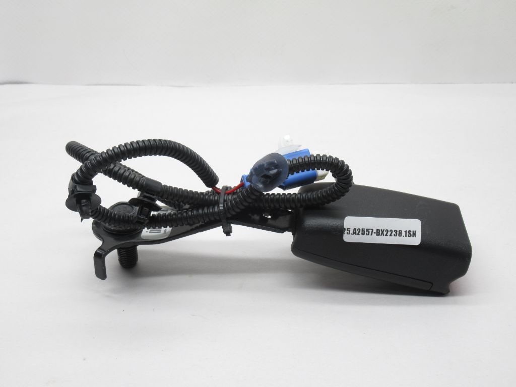 2016-2020 Acura ILX Front Right Seat Belt Buckle 04813-TX6-A40ZC OEM