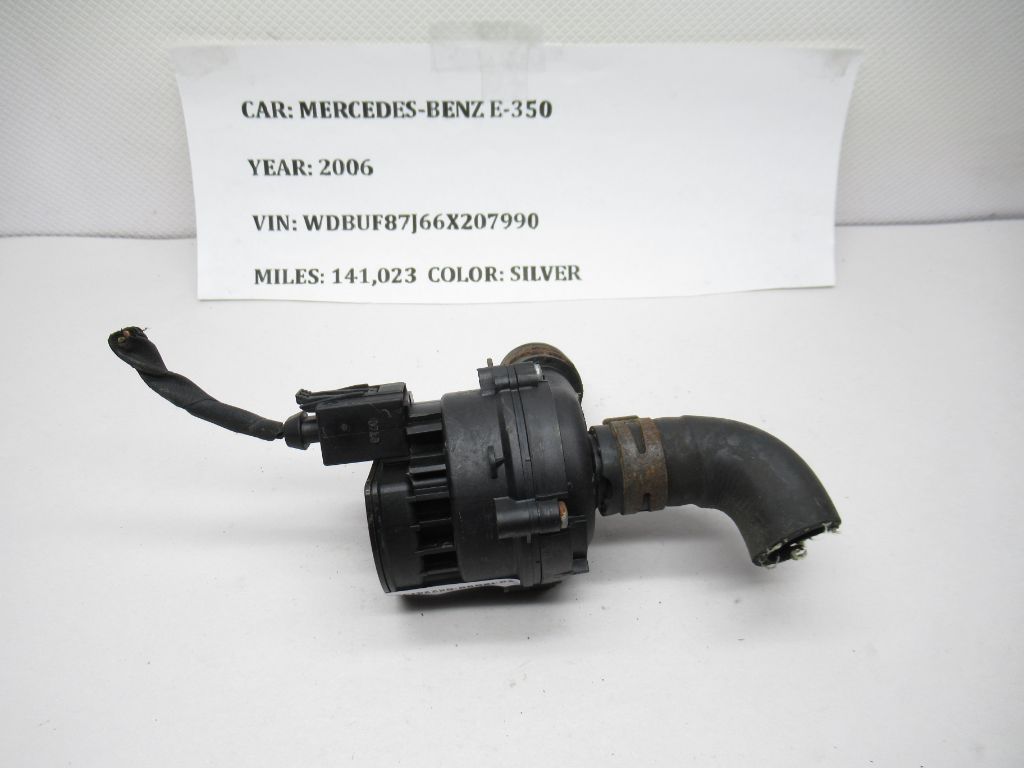 2006-2008 Mercedes E-Class Auxiliary Water Pump A2118350364 OEM