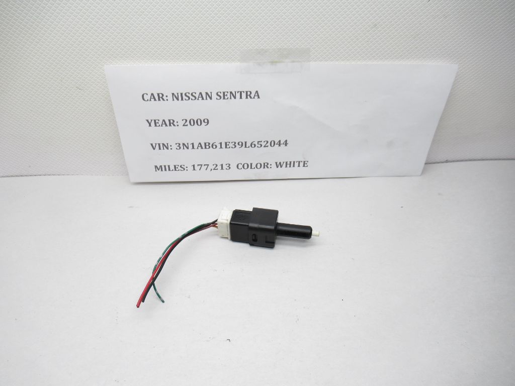 2008-2009 Nissan Sentra Brake Light Switch 25320-AX00C OEM