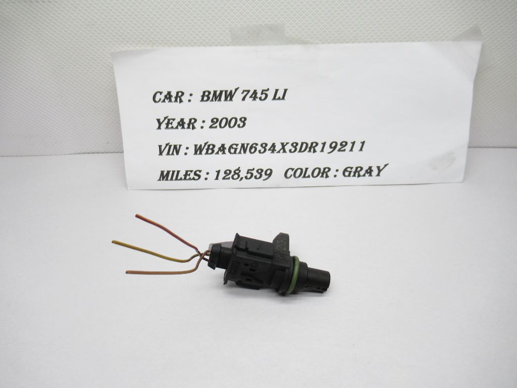 2003-2005 BMW 745 LI Camshaft Position Sensor 7506273 OEM