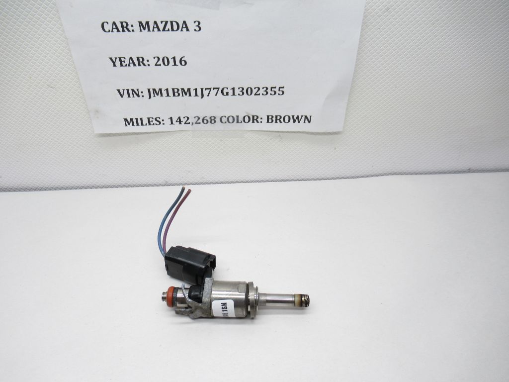 2016-2018 MAZDA 3 Fuel Injector PE0113250B OEM