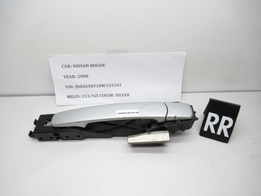 2008-2013 Nissan Rogue Right Rear Exterior  Door Handle 80640-CA012 OEM