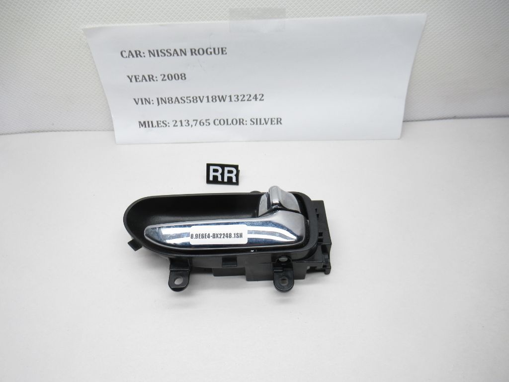 2008-2015 Nissan Rogue Rear Right Interior Door Handle 80670-JM00A OEM