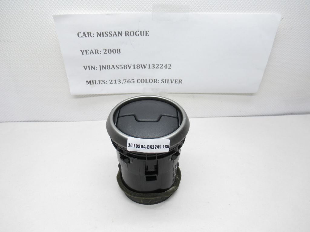 2008-2013 Nissan Rogue Dashboard A/C Vent 68760-JE20A OEM