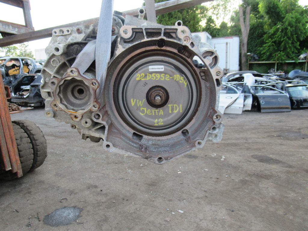 2012- 2014 VOLKSWAGEN JETTA TDI AUTOMATIC TRANSMISSION (CODE NJK) WITH 95K MILES