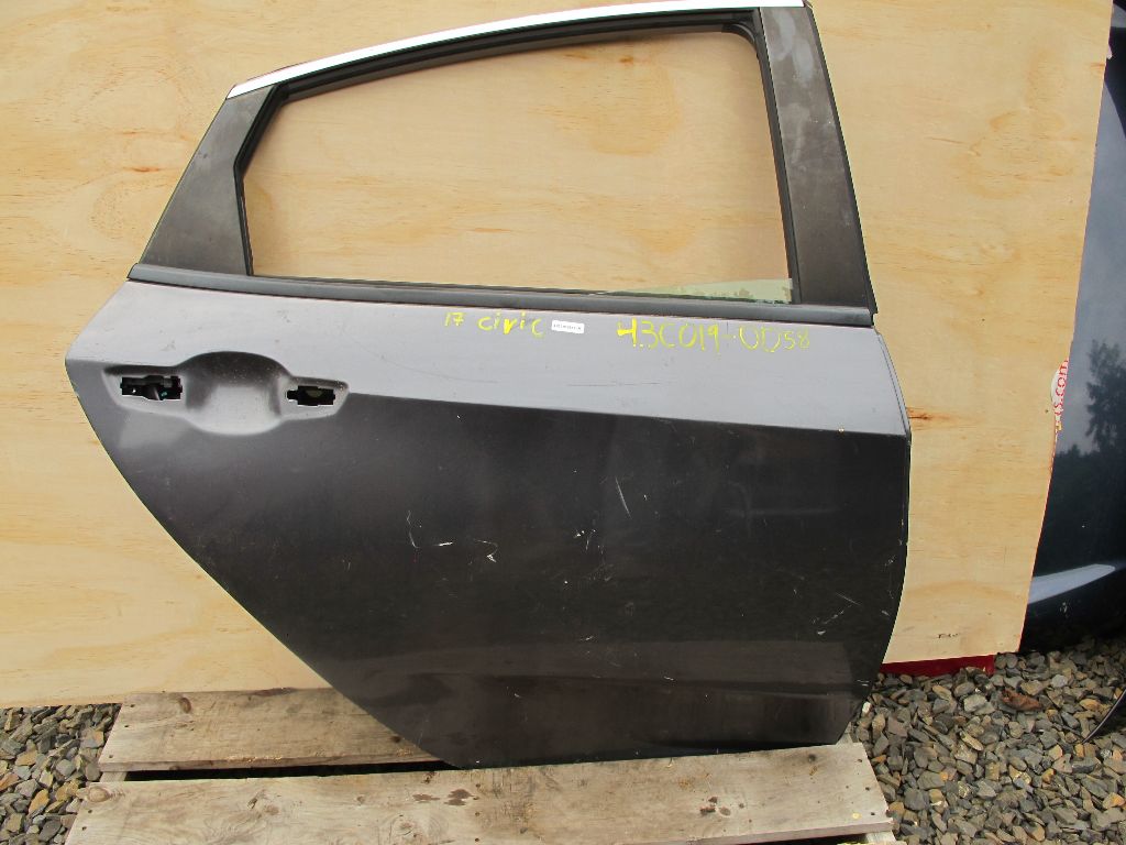 2016- 2021 Honda Civic Passenger Side Right Rear Door Gray *SCRATCHES*