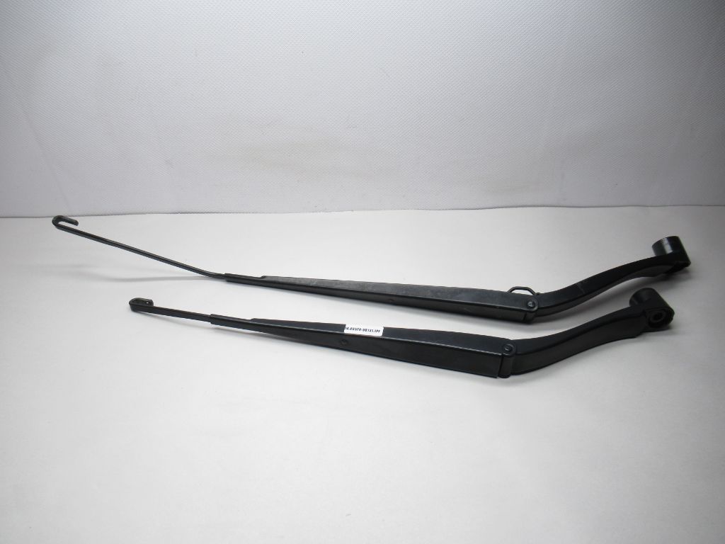 11-12 Nissan Leaf Wiper Arm Set Wiper Blade Arm Windshield 288813NA0A OEM