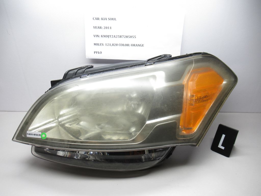 2010-2011 Kia Soul Front LH Side Headlight Headlamp Head Lamp 92101-2KXXX OEM