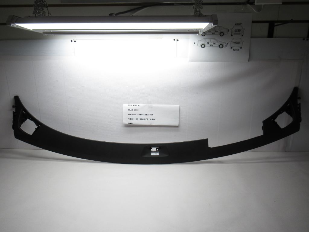 12-18 Audi A7 Upper Dashboard / DASH TRIM Panel 4G8857051 OEM