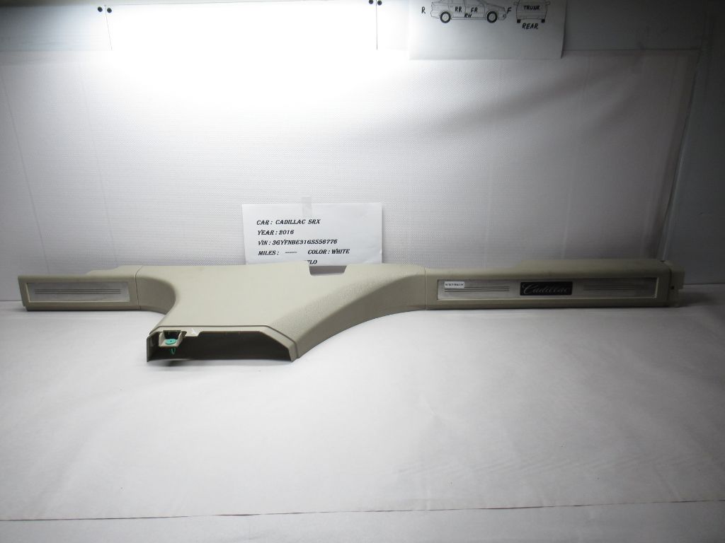 2010-2016 CADILLAC SRX Right Lower B Pillar Sill Scuff Plate L0196822 OEM