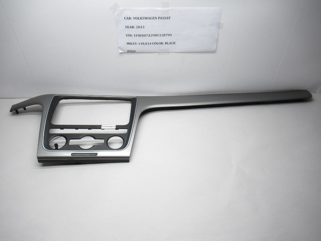 2012-2015 VW PASSAT Front Dashboard DASH TRIM 561858336 OEM