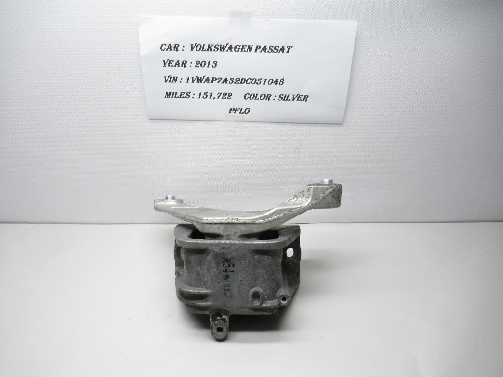 2012-2014 VW Volkswagen Passat Engine Motor Mount Assembly 1J0199262 OEM