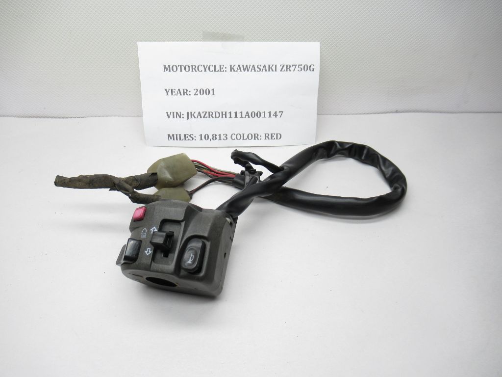 2000-2005 Kawasaki ZR7S Left Clip On Handle Horn Signals Switch 46091-1671 OEM