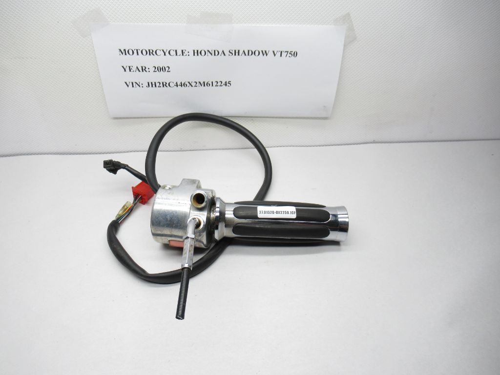 2002 Honda Shadow VT750  Start Stop Switch Throttle 35013-MCL-000 OEM
