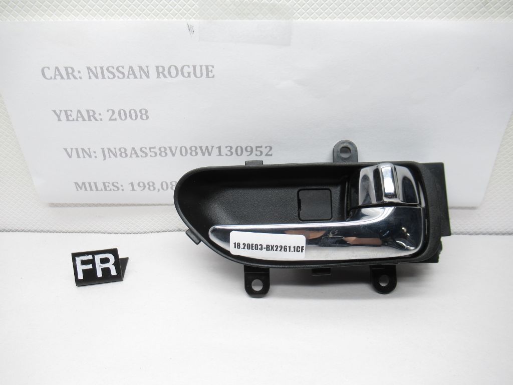 2008-2013 Nissan Rogue Front Right Interior Door Handle 80670-JM00A OEM