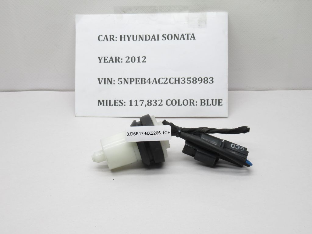 2011-2014 Hyundai Sonata Windshield Washer Fluid Level Sensor 98520-3F000 OEM