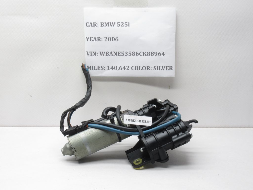 2004-2007 BMW 525i Steering Column Position Adjust Motor 12V-500051 OEM