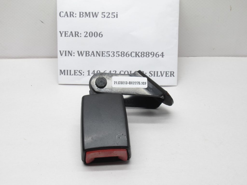 04-07 BMW 525i Rear Left Seat Belt Buckle 7059771 OEM