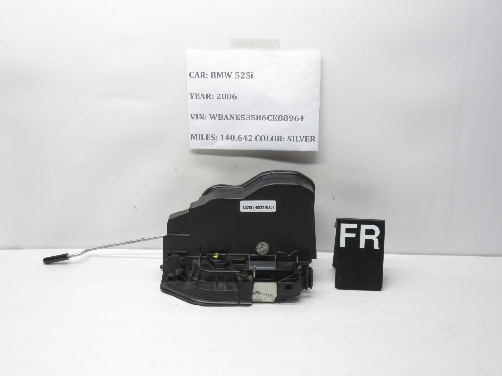 2004-2010 BMW 525i Front Right Door Lock Actuator 7167074 OEM
