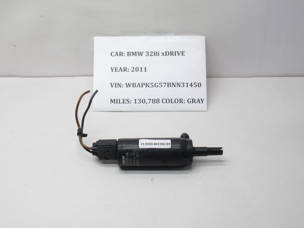 2011-13 BMW 328i xDRIVE Headlight Cleaning Wiper Washer Pump Motor 8377430 OEM