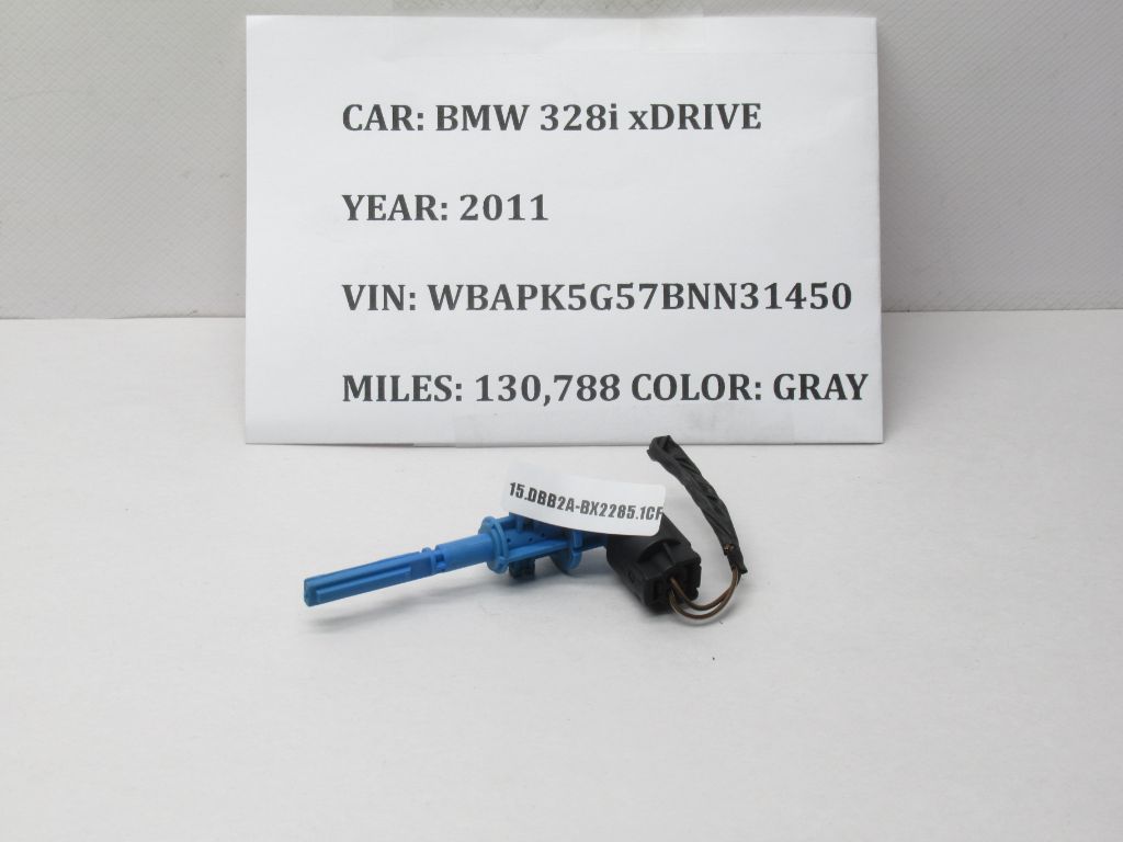 1998-2019 BMW 328i xDrive Fluid Level Sensor 17137553919 OEM