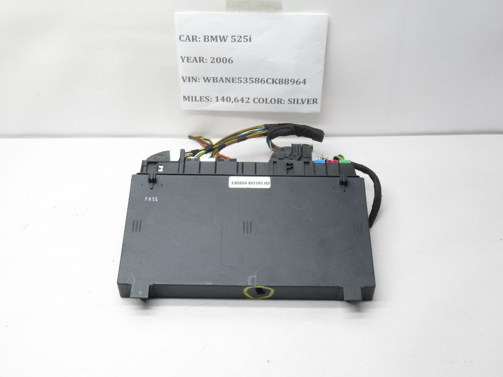 2005-2009 BMW 525i Front Seat Control Module Unit 6135692731301 OEM