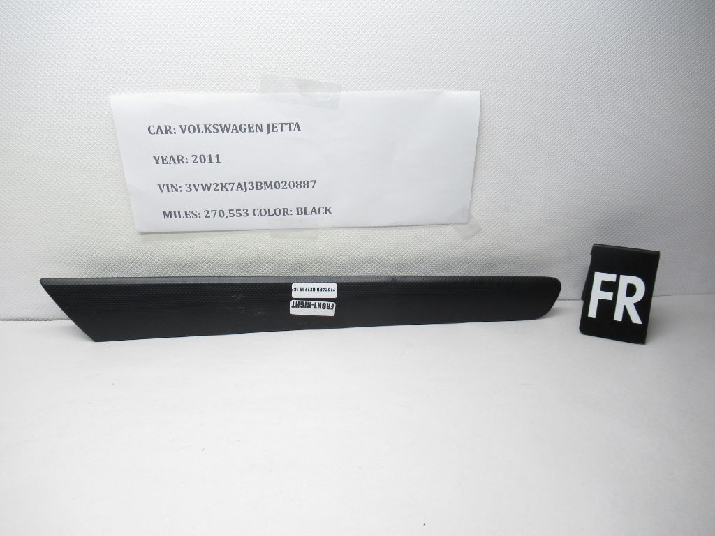2011-2018 Volkswagen Jetta Front Right  Door Panel Trim Molding 5C6867440 OEM
