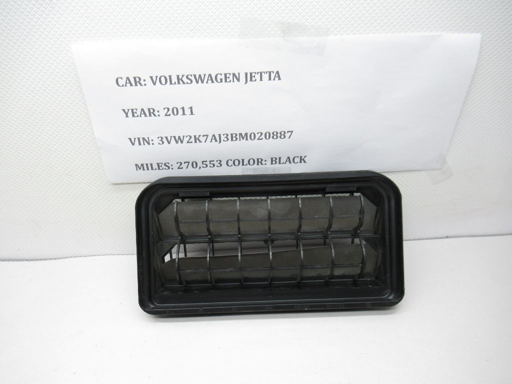 2011-2018 Volkswagen Jetta Rear Quarter Air Pressure Vent Grill 3C0819465 OEM