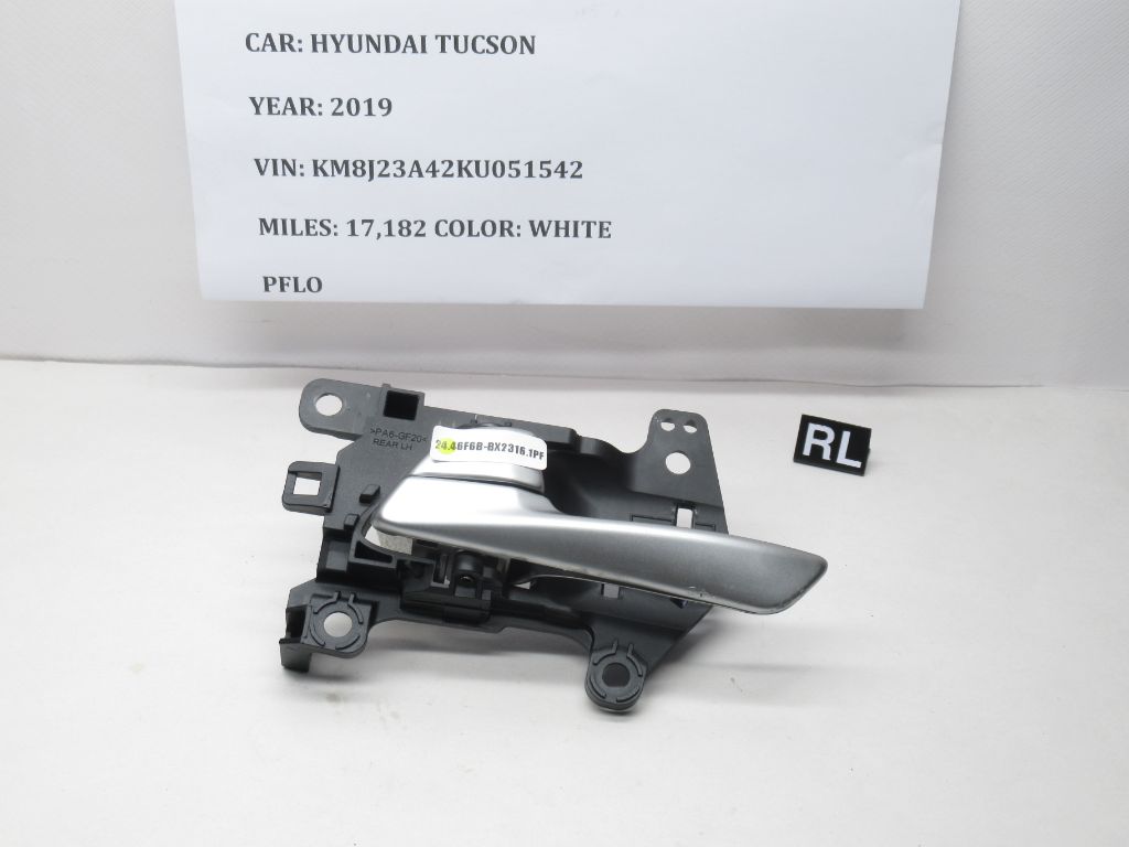 2016-2021 Hyundai Tucson Interior Door Handle RL 82620D3000ZL5 OEM