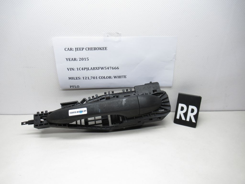 14 -17Jeep Cherokee Rear Right Passenger Exterior Door Handle P68082689AD OEM