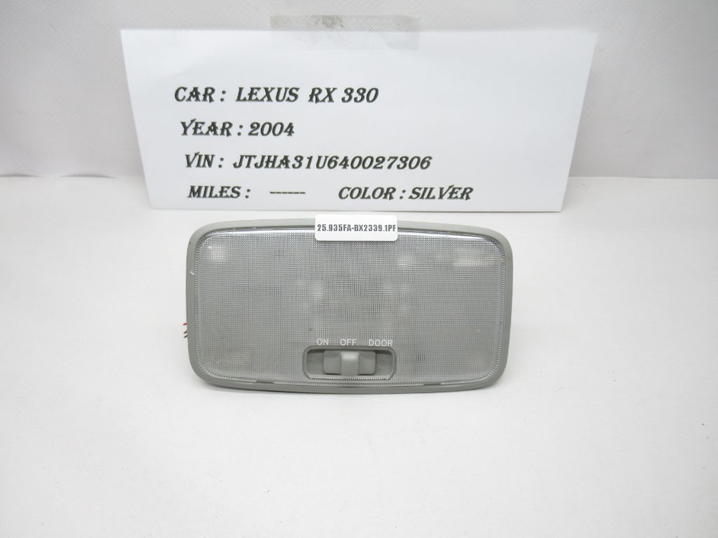 2004-2006 Lexus RX330 Roof Overhead Console Dome Map Light 81240-AA020 OEM