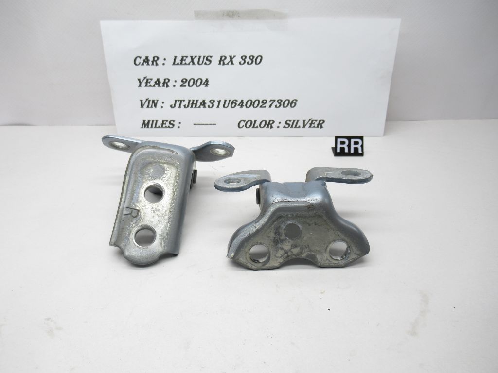 2004-2006 Lexus RX Rear Right Door Hinges 6876035040 OEM