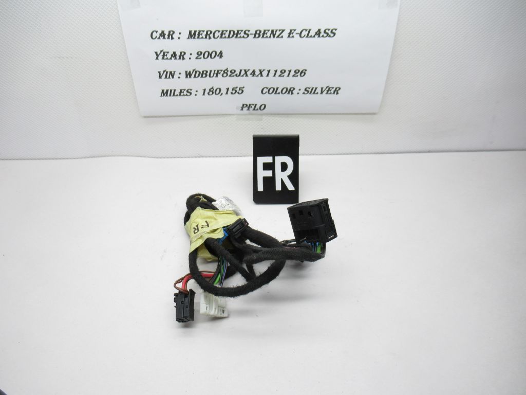 03-09 Mercedes-Benz E-Class Front Right Window Motor Connector A2035403705 OEM