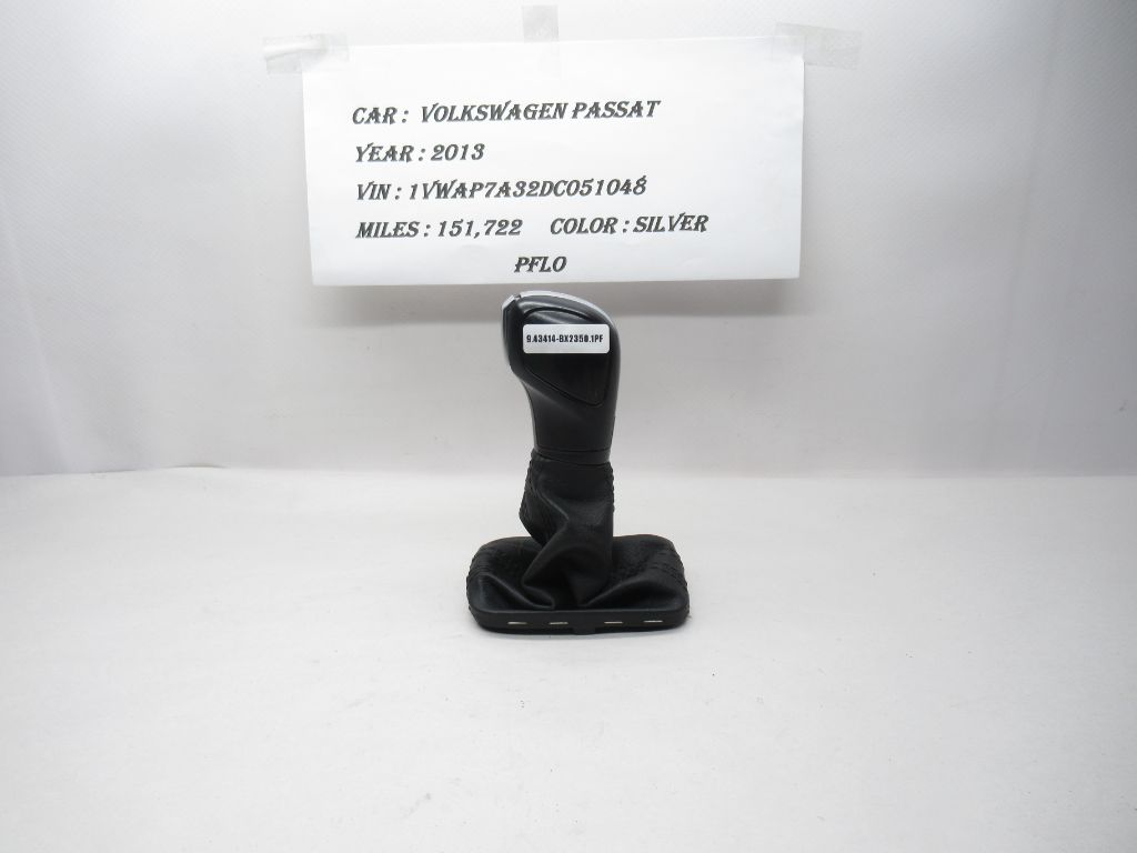 2012-2015 Volkswagen Passat Automatic Gear Shift Head Knob Boot 3AD713203 OEM