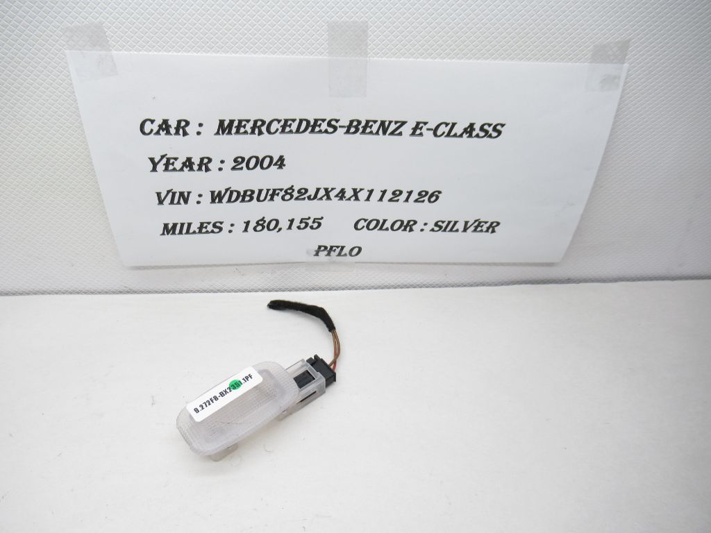 02-09 Mercedes Benz E-Class Interior Reading Lamp A2118203801 OEM