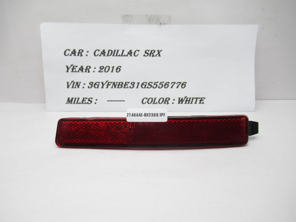 2013-2016 CADILLAC SRX Bumper Reflector Left 25881881 OEM