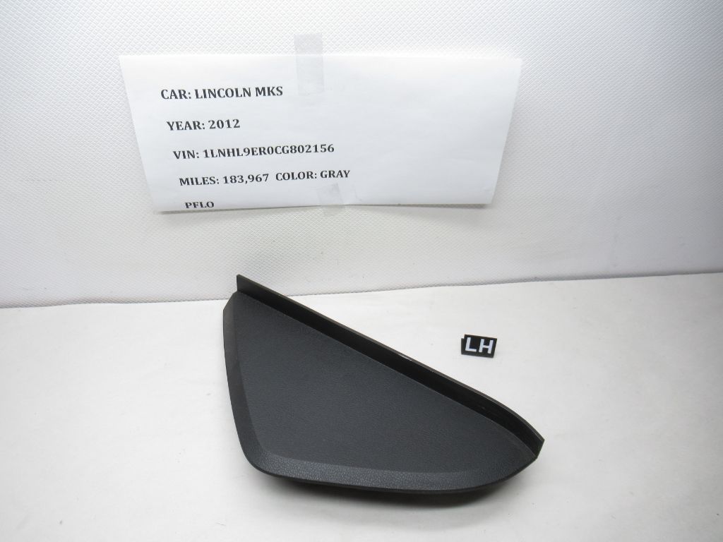 09-12 Lincoln MKS Left Cap Cover 8A53-5404317-A OEM