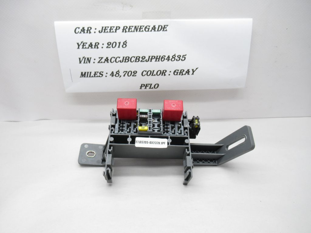 2015-2018 Jeep Renegade Interior Fuse Relay Box 51975322 OEM