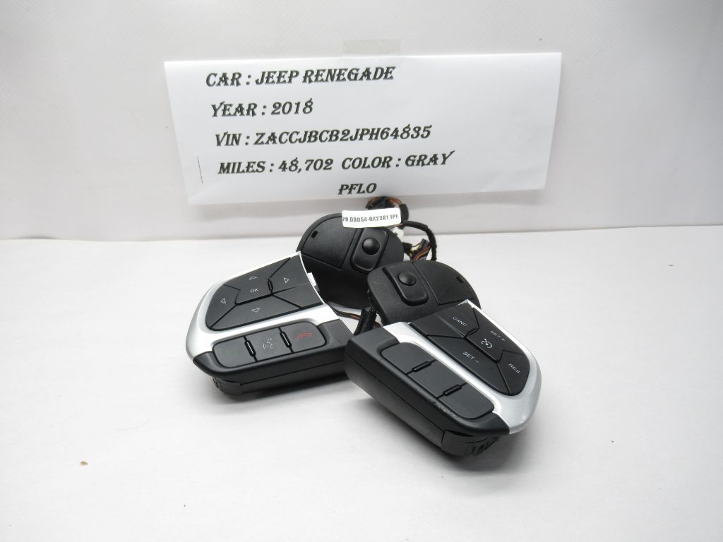 15 - 18 Jeep Renegade Steering Wheel Audio & Cruise Control Switch 735669893 OEM