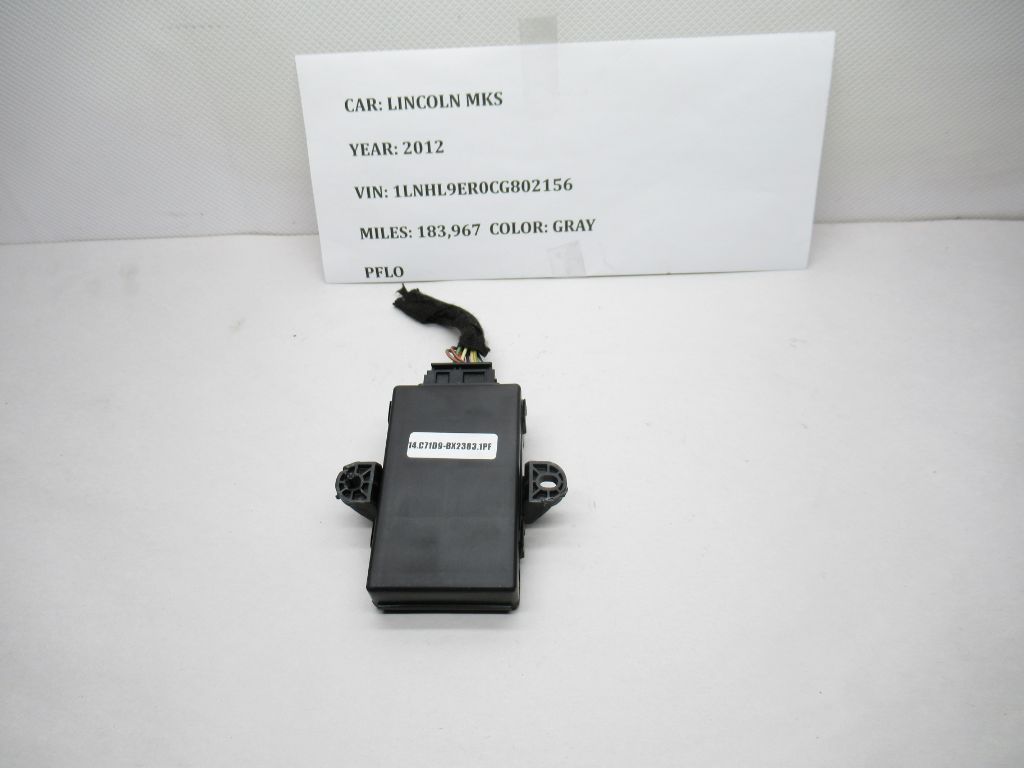 2009-2012 Lincoln MKS Ambient Lighting Control Module AA5T-13E700-AB OEM