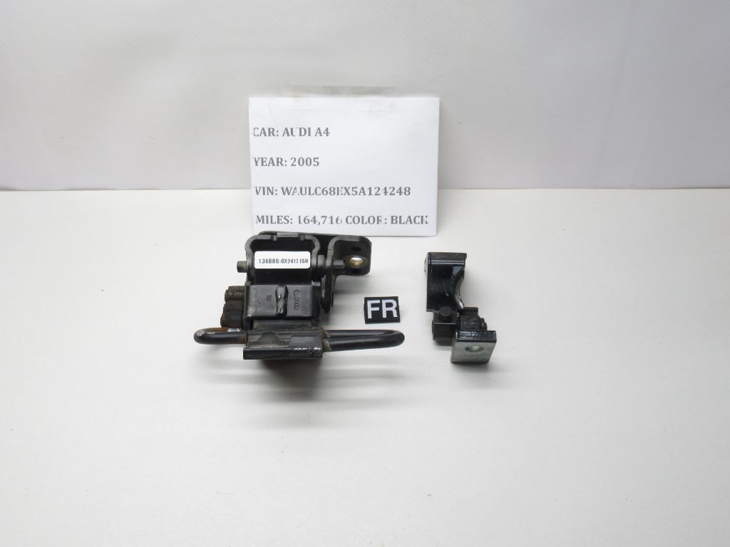 02-06 Audi A4 FR Door Upper Lower Hinge 8E0833411 OEM