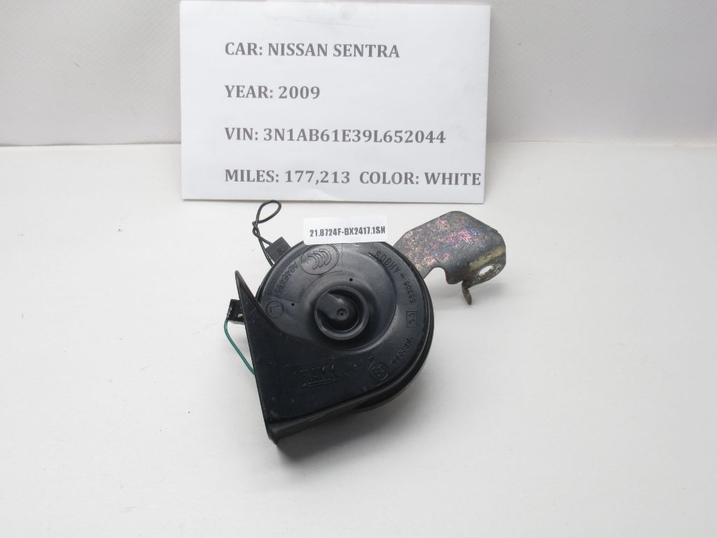 2007-2012 Nissan Sentra Right Low Tone Horn Signal 0055306 OEM