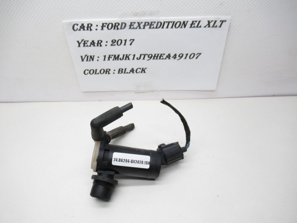 15 - 17 Ford Expedition Windshield Washer Pump 7R3Z-17664-A OEM