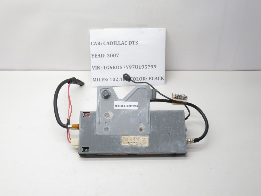 2006-2011 Cadillac DTS Radio Antenna Computer Control Module 15268662 OEM