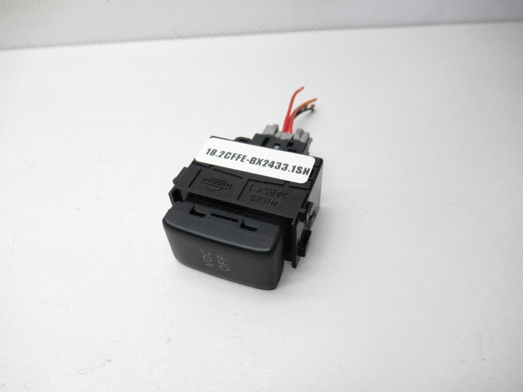 2007-2011 Infiniti G37 Traction Control Switch 25145-1GR0A OEM